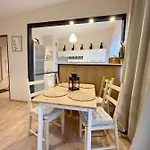 Apartament 14 Centrum - Mieszkanie Dla 4 Os Gdynia